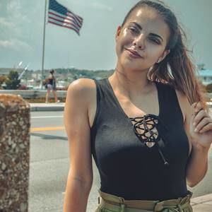 Meet your Posher, Boryana